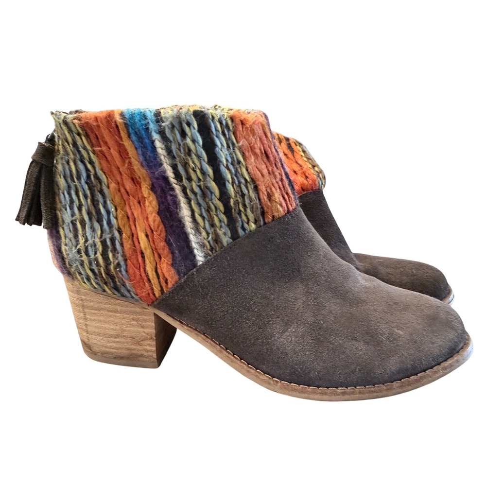 TOMS Brown Suede Multi-Color Knit Collar Tassel Zip Ankle Boots Womens Size 8